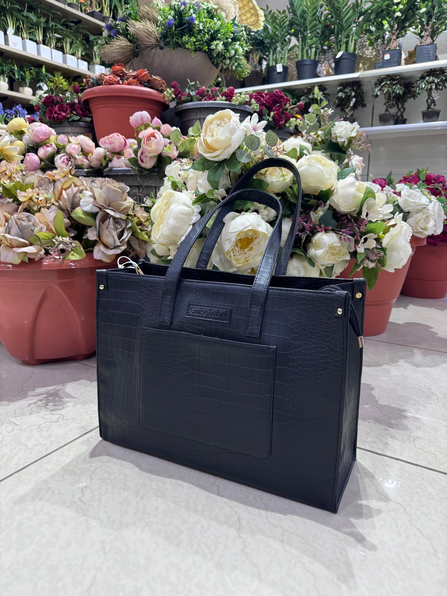 Aline Coral Black